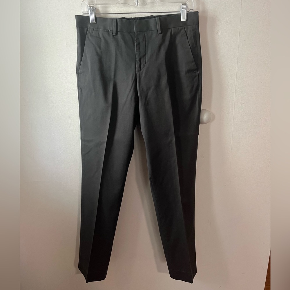 Express Men’s Dress Pants Photographer 28x30 Dark Gray